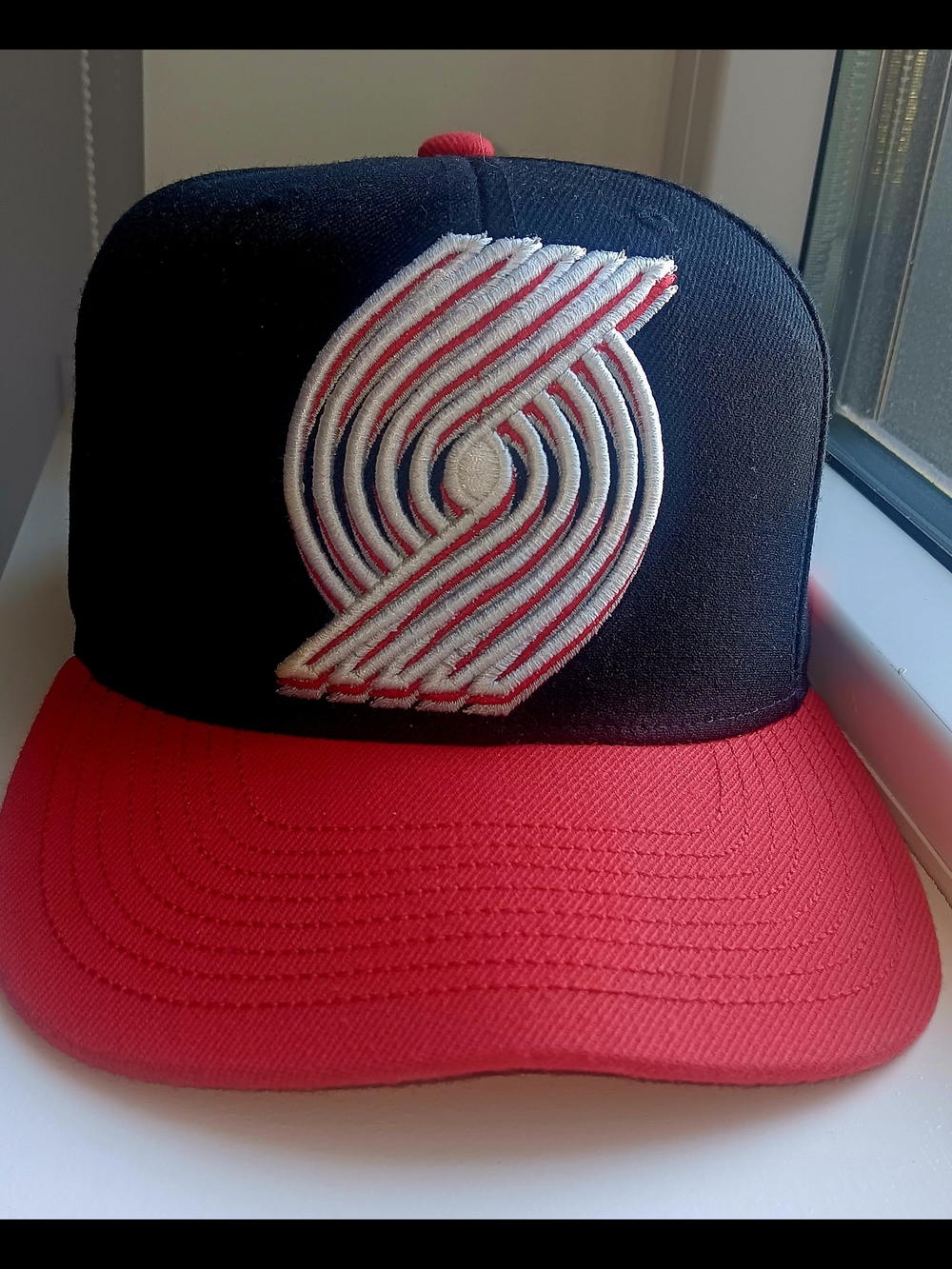 NBA Portland Trail Blazers Black & Red Logo Cap